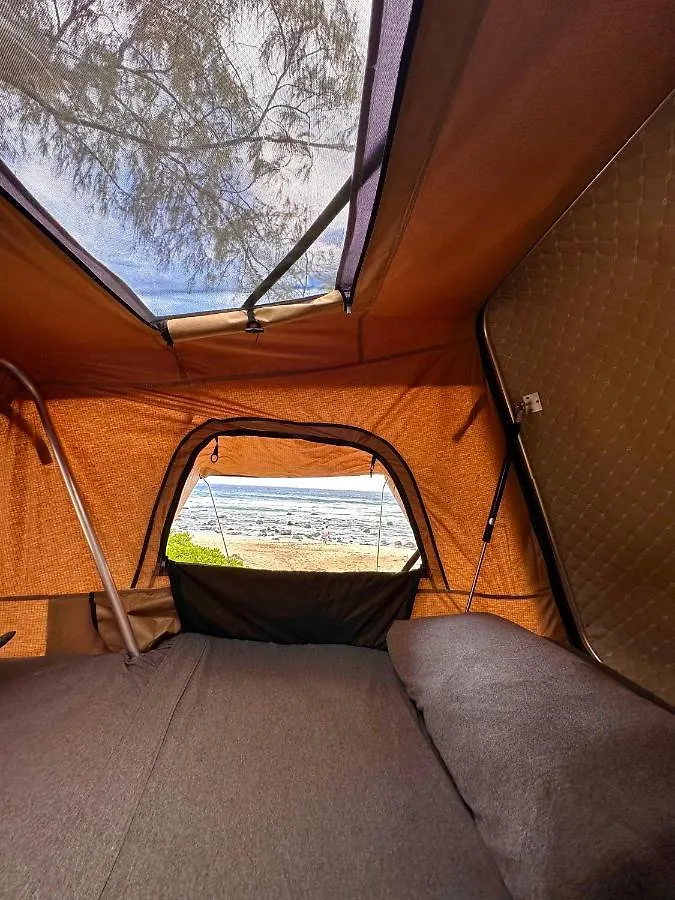 Luksusowy namiot Embark On A Journey Through Maui With Aloha Glamp'S Jeep And Rooftop Tent Allows You To Discover Diverse Campgrounds, Unveiling The Island'S Beauty From Unique Perspectives Each Day Haiku